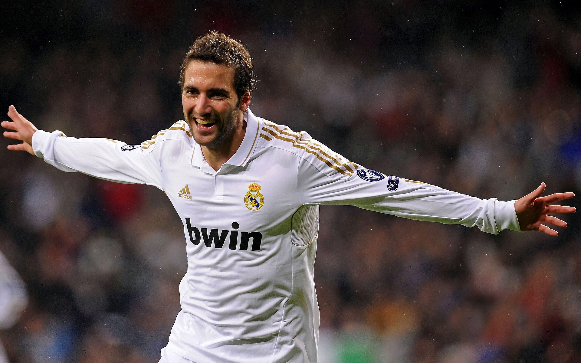 在对阵雷霆从而扳回败局的比赛中,他投中决定胜负的三分!,雷霆对热火